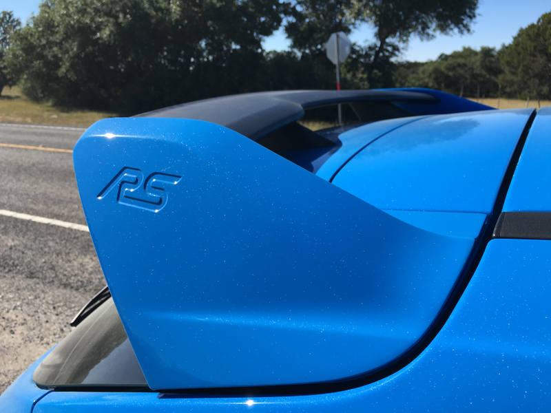 Illustration for article titled The Ford Focus RS Is The Cheapest M Car You Can Buy New